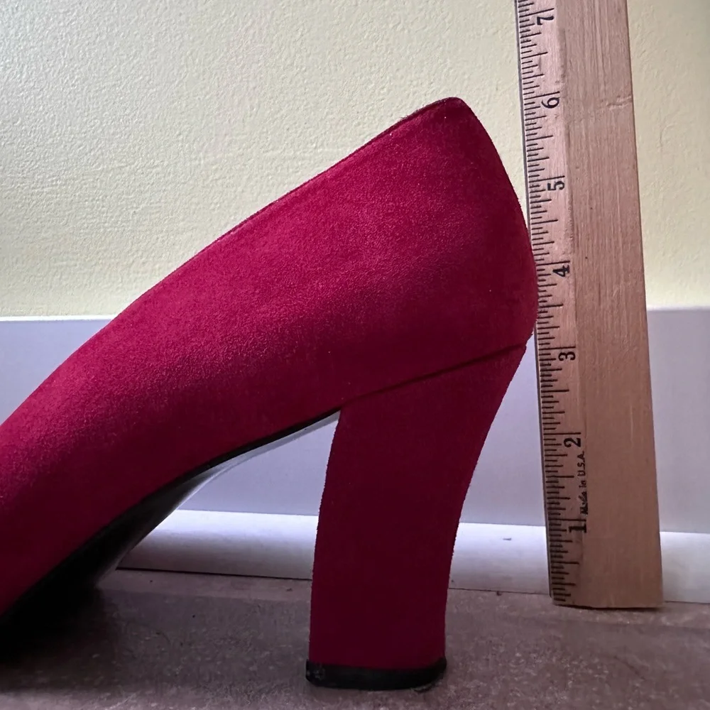 Bold Feminine Red Suede Platform Chunky Heels Leather Soles Stuart Weitzman ~ 9
